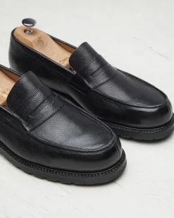 In Corio ETIENNE Sale