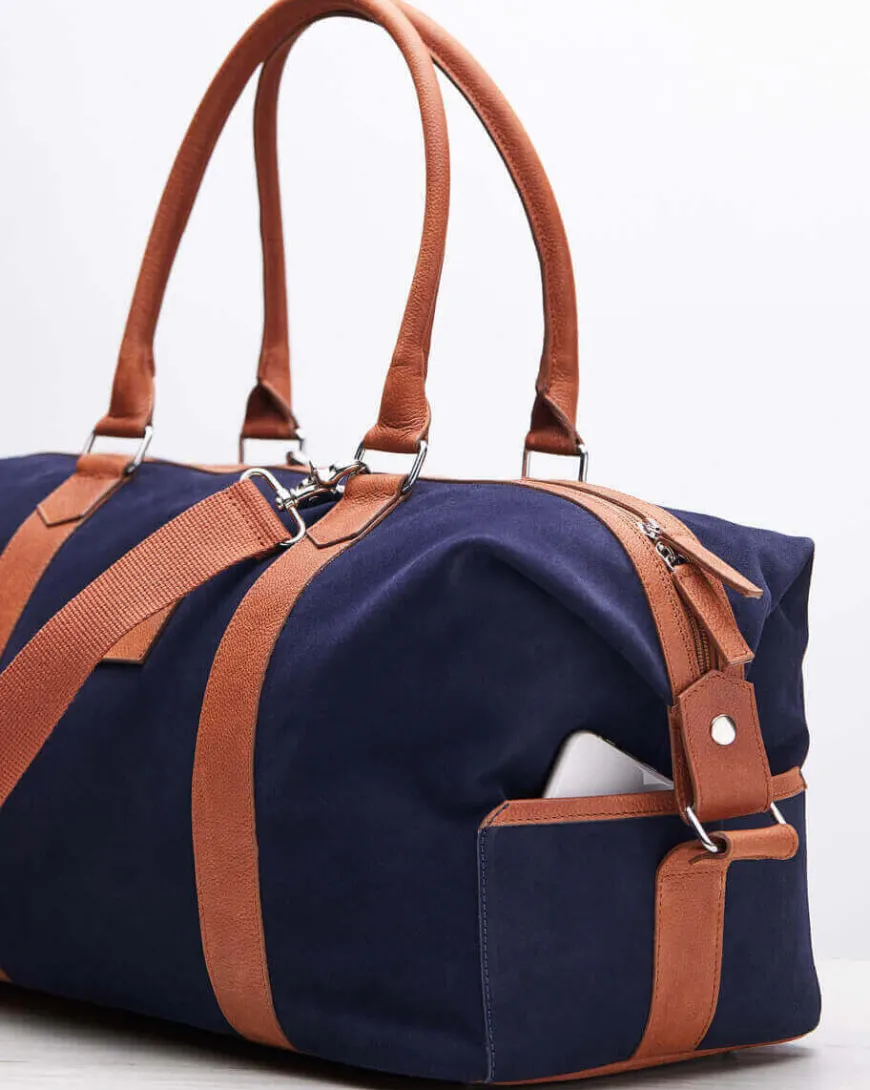 In Corio SAC VOYAGE Shop